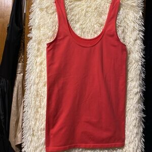 The Limited Women’s Coral Tank Top. Size M